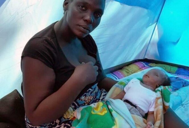Pareja africana nombra Manuel Obrador a su hijo
