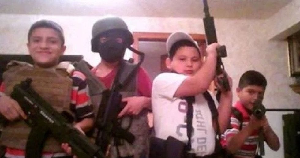 Cártel Jalisco Nueva Generación esta reclutando a menores para hacerlos asesinos