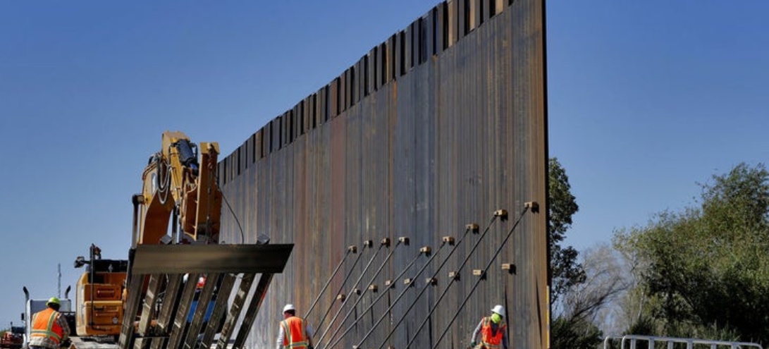 Toma forma el muro de Trump en Arizona