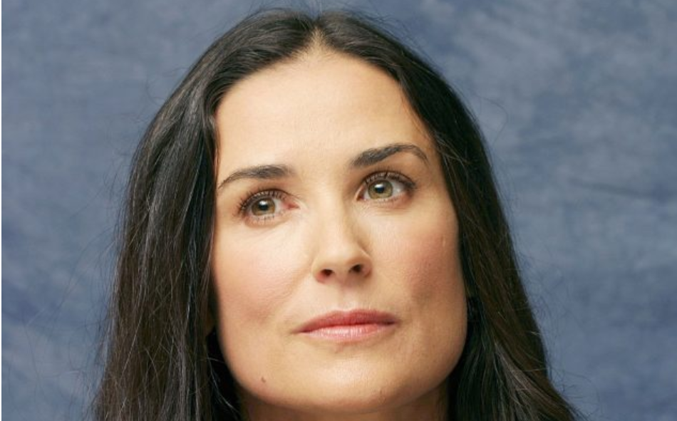 ¿Que sientes que te prostituya tu madre? Violador a Demi Moore, cuando XV