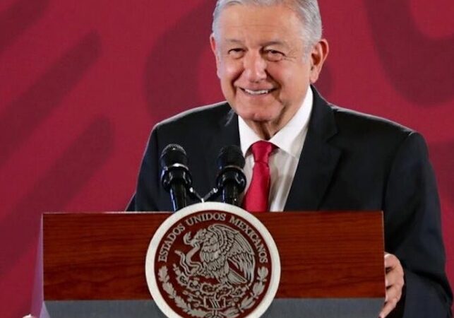 …Y así nada mas, AMLO y Beatriz Gutiérrez son “socios” de 26 empresas registradas en el SAT
