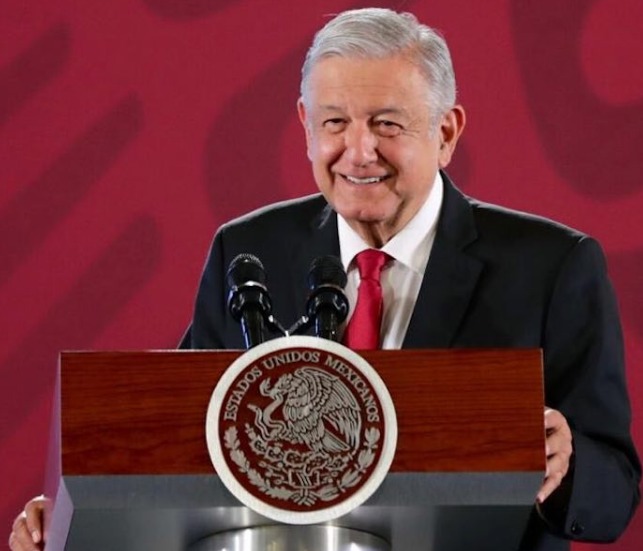 …Y así nada mas, AMLO y Beatriz Gutiérrez son “socios” de 26 empresas registradas en el SAT