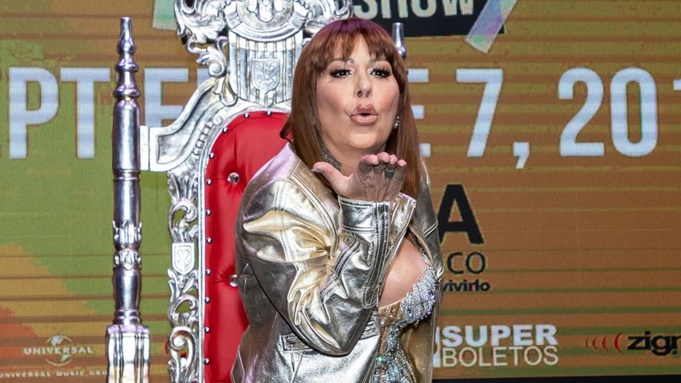 Alejandra Guzmán recibió brutales comentarios después de enseñar su nuevo rostro