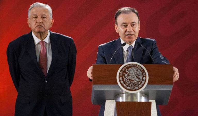 Policías corruptos serán reemplazados por marinos: Durazo