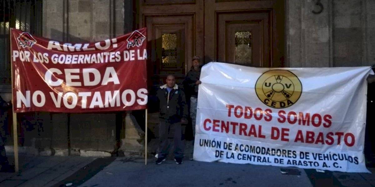 Pide AMLO a comerciantes de la Central de Abasto ‘no ser groseros’