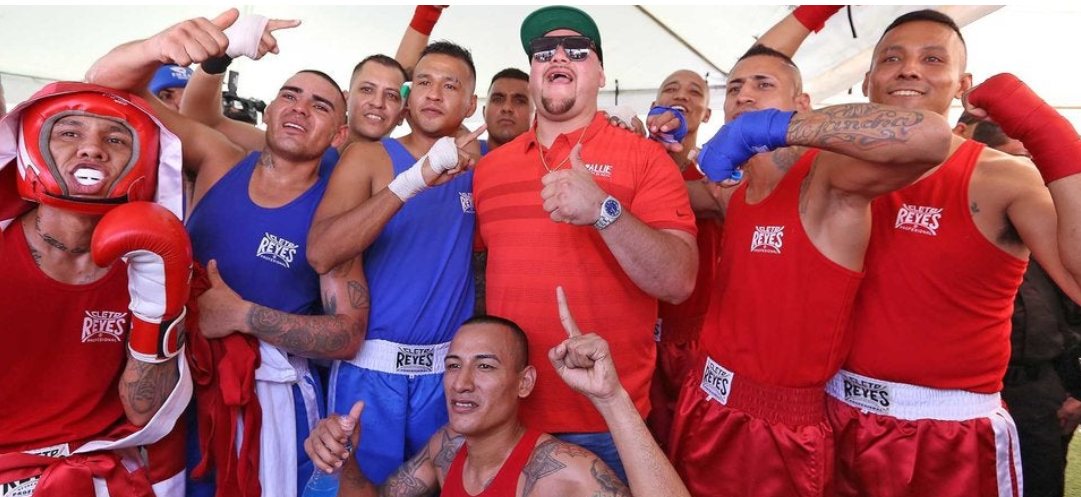 Inspira el campeón Andy Ruiz a presos del penal Topo Chico