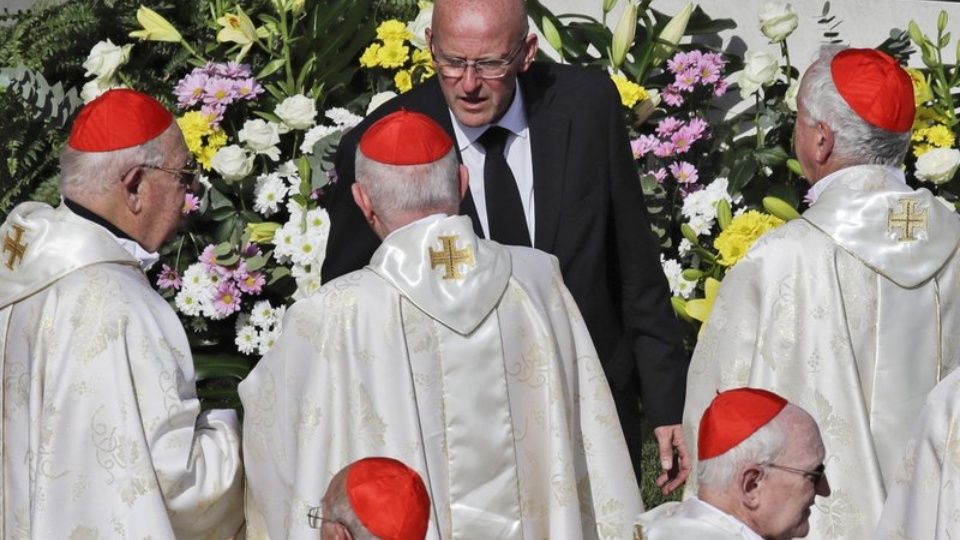 Renuncia el jefe de guardaespaldas de el Papa Francisco