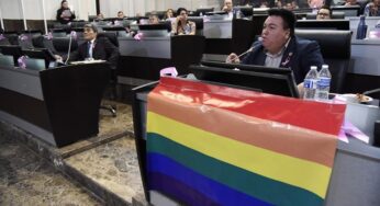 Diputado en Sonora se declara gay en tribuna del Congreso