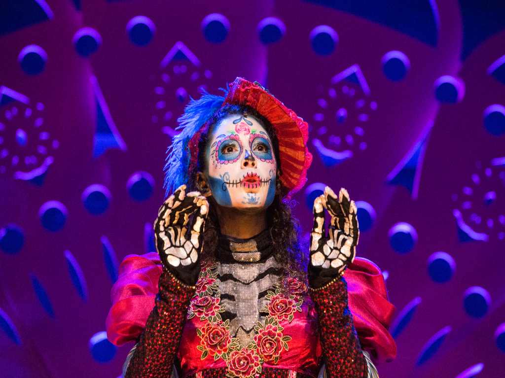 Los cuentos de la catrina: Una comedia para la familia