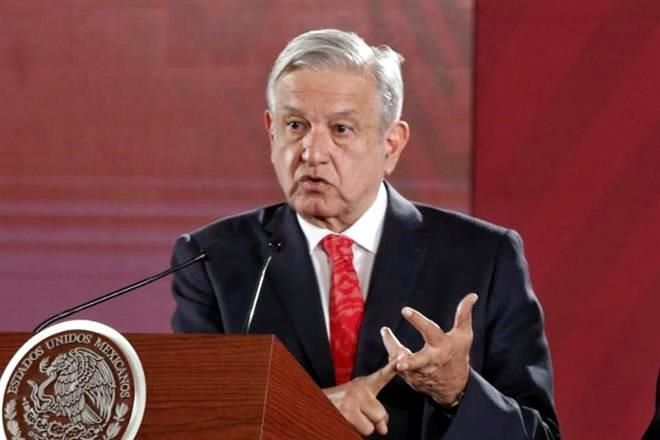 AMLO plantea reformas al artículo 4° constitucional el cual incluye apoyos a personas con discapacidad y becas para estudiantes