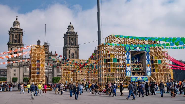 La Mega Ofrenda en el Zócalo, El Altar de Altares