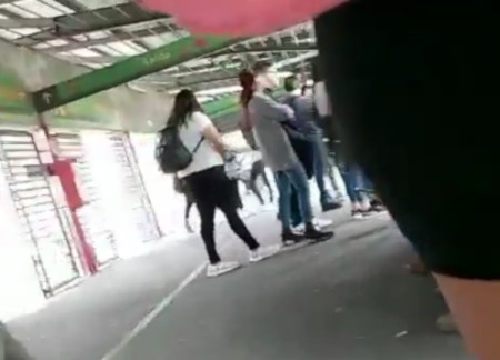 Así roban esta banda de ladrones de celulares en Mexibús de Ecatepec