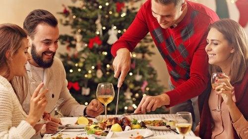 Cenas navideñas pueden subirte hasta 5kg, éntrale agusto