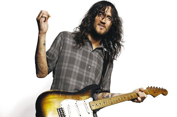 Red Hot Chili Peppers anuncian el regreso de su mítico guitarrista, John Frusciante