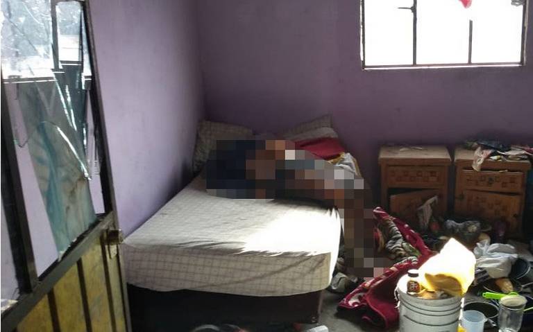 Encuentra cadaver en avanzado estado de descomposición dentro de su casa en Ecatepec