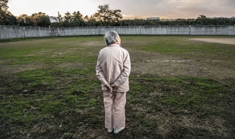 Ancianos japoneses roban para ir a la cárcel y escapar de la soledad