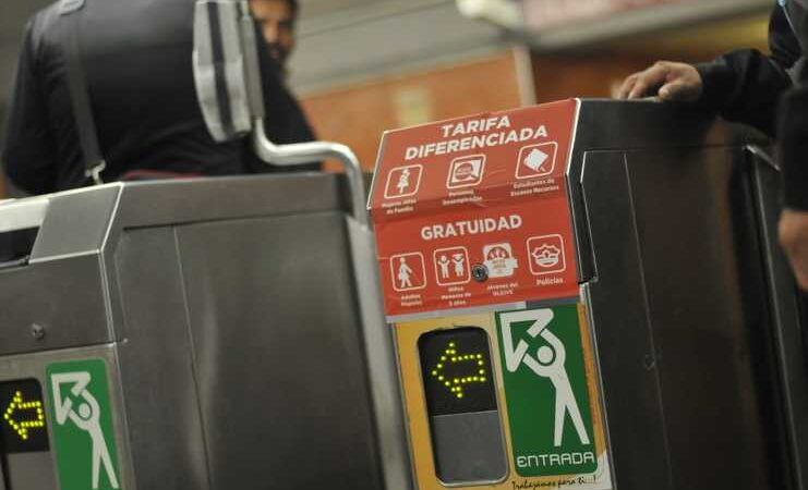 Aplica Semovi plan piloto para detectar tarjetas con recargas ilegales