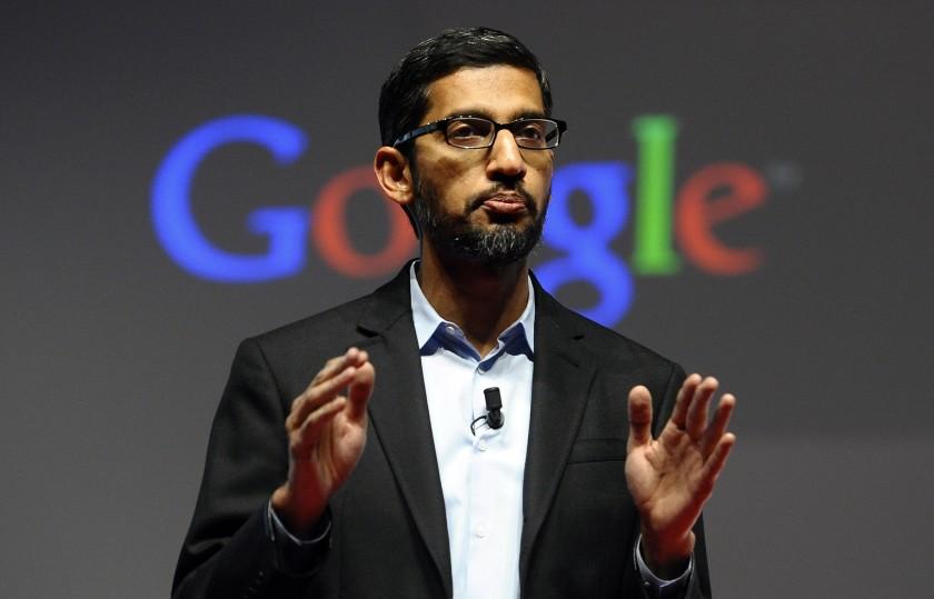 Pide director de Google regular la inteligencia artificial