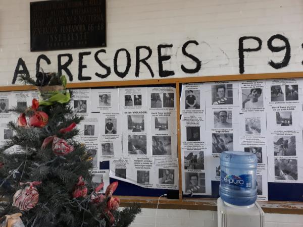 Alumnas de Prepa 9 denuncian a profesor de acoso, las grababa en clase de natación