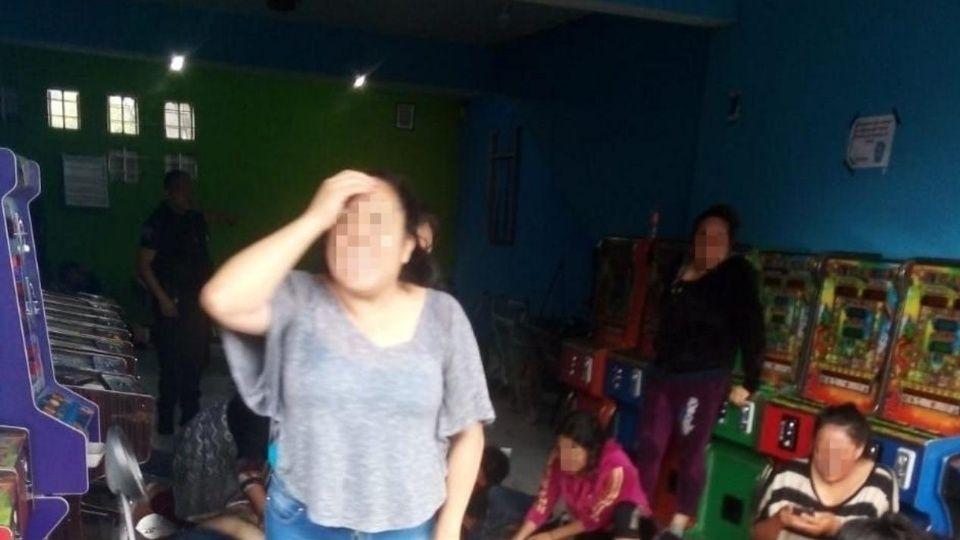 Asesinana a 9 personas en negocio de videojuegos en Uruapan