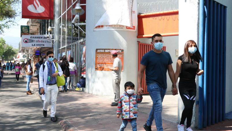 Se agotan cubrebocas en la CDMX ante primer caso de coronavirus