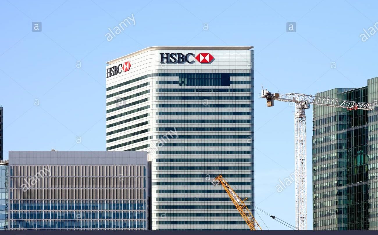 HSBC anuncia plan para una reestructura ante caída de sus beneficios | HSBC