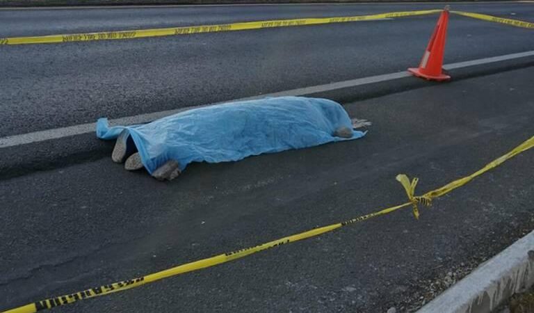 Mujeres se lanzan del transporte publico para evitar ser asaltadas en la México-Pachuca, una de ellas muere