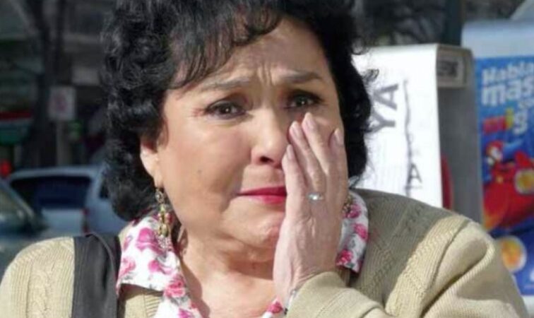 Carmen Salinas se disculpa por sus comentarios racistas: es un castigo para los chinos por ‘andarse comiendo a los perritos’