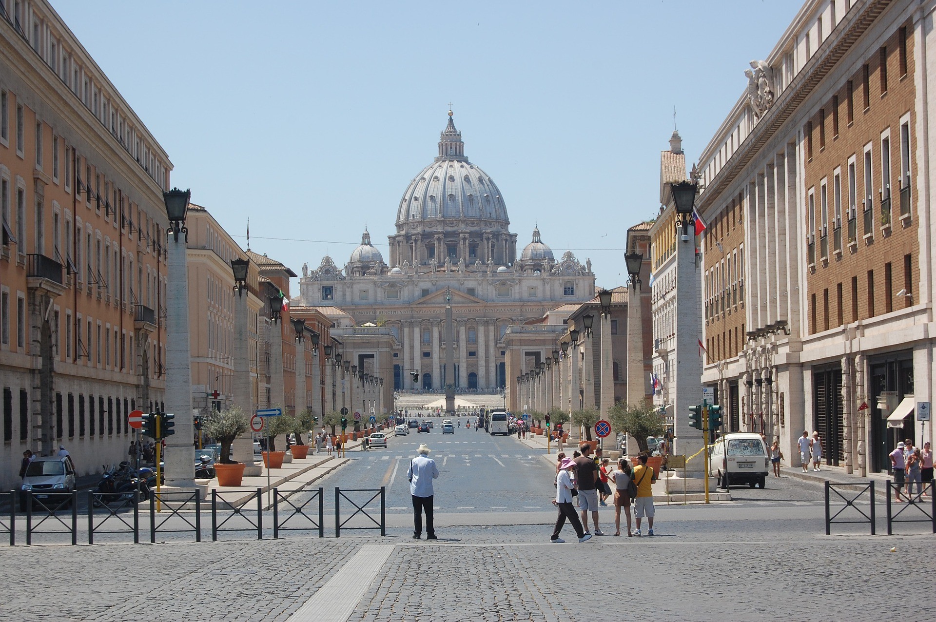 La Ciudad del Vaticano reporta este viernes su primer caso de COVID-19