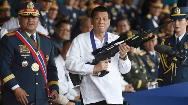 Presidente de Filipinas, Rodrigo Duterte, ordena “disparar a matar” a quienes no cumplan la cuarentena