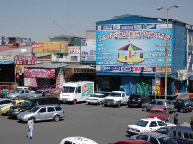 Ecatepenses no respetan Sana Distancia y van a comprar a la Central de Abasto sin las medidas necesarias