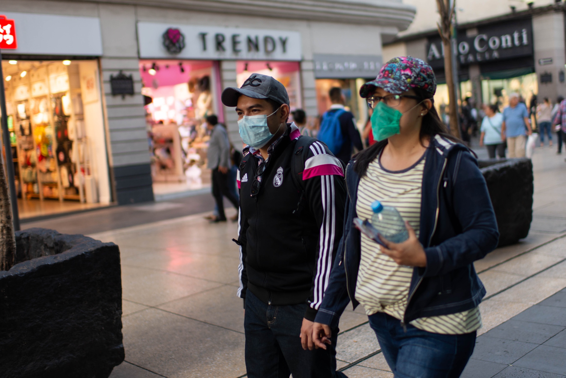 Gente caminando