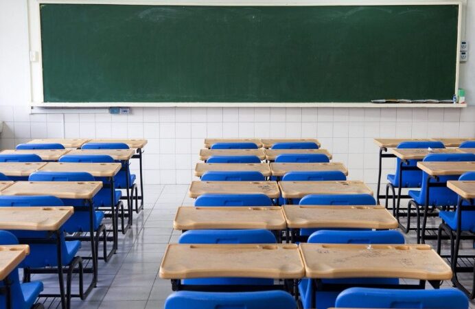 Especialistas llaman a la SEP a dar por concluido el ciclo 2019-20