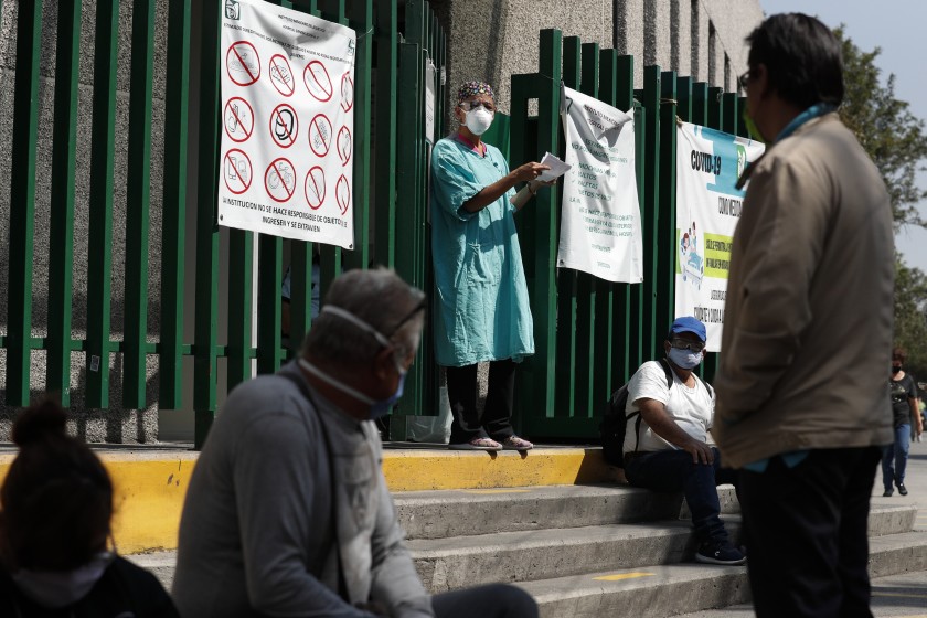 Fachada de hospital