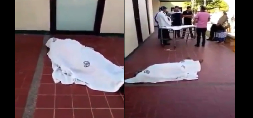 VÍDEO | Dejan tirado a hombre afuera del IMSS con Covid-19