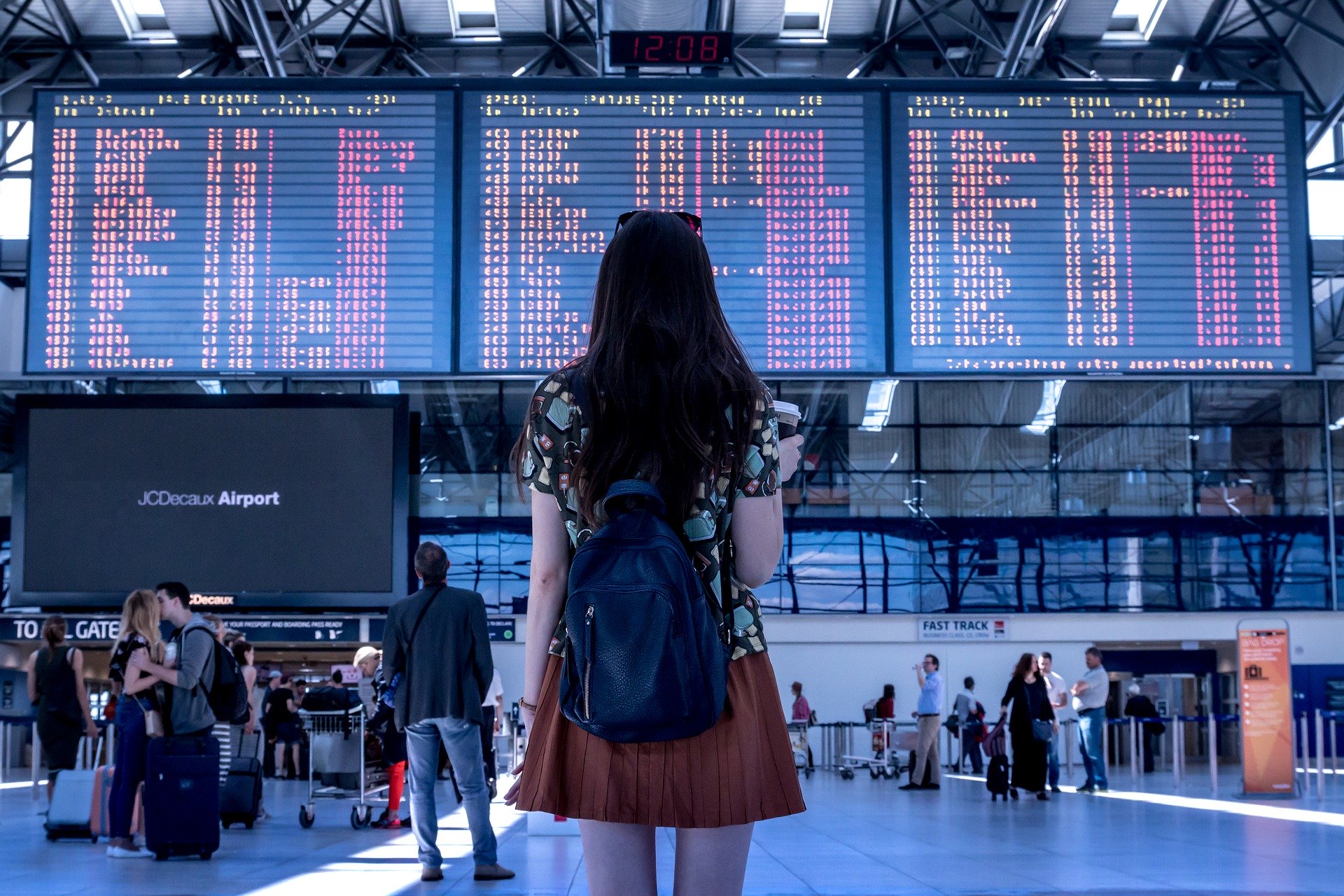 Comienzan a reabrirse las fronteras internas de Europa