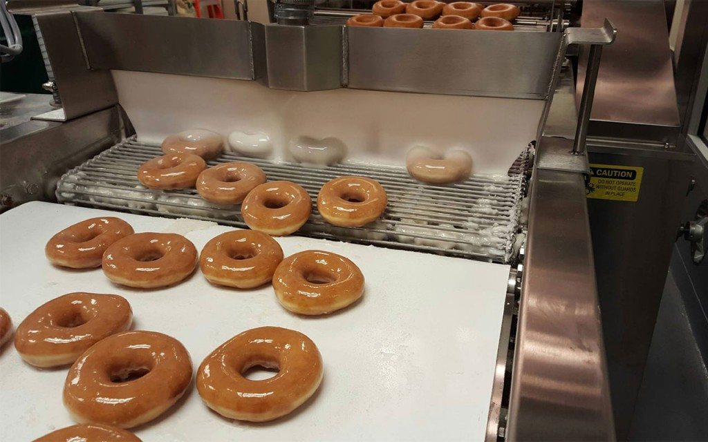 Para no bajar un solo kg, llega Krispy Kreme a OXXO