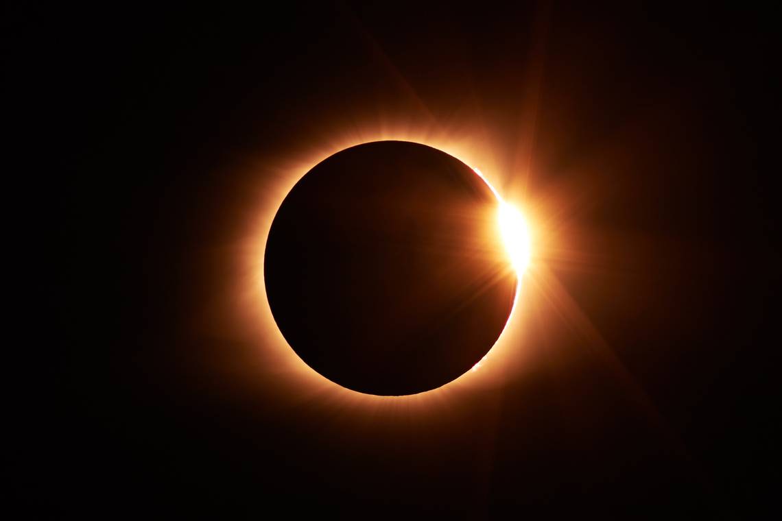 Así se vio el eclipse de Sol y su anillo de fuego