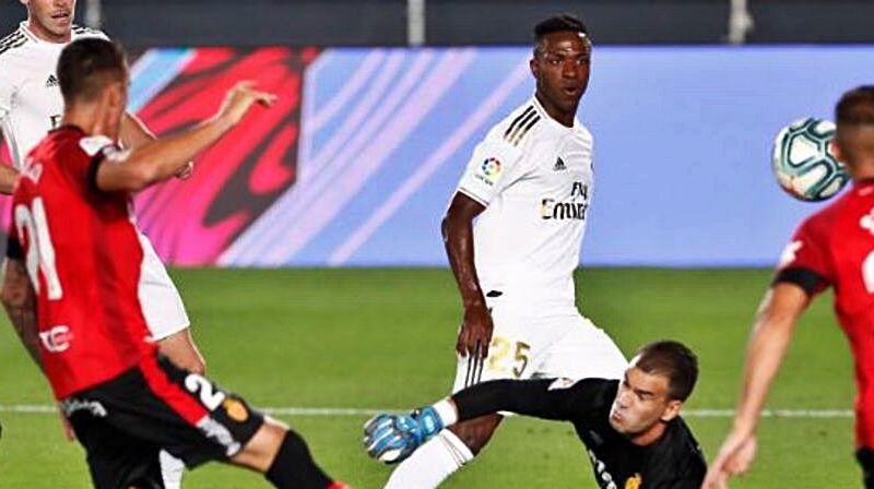 Real Madrid vence al Mallorca y vuelve a la cima de LaLiga