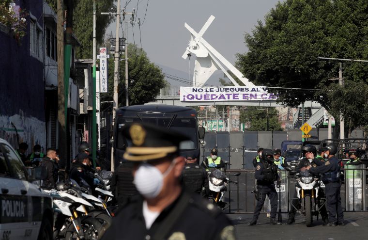 Por Coronavirus, familia completa se murió en Iztapalapa