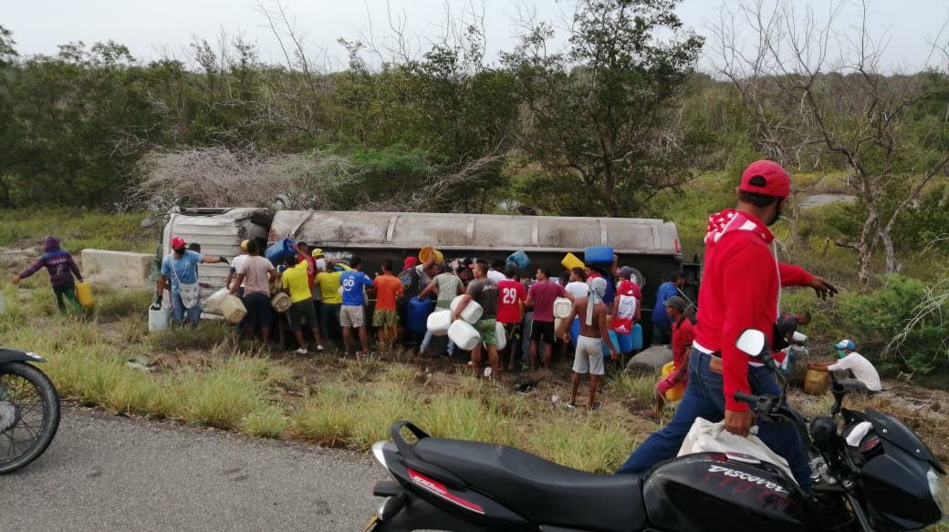 Accidente en Colombia deja al menos 50 personas lesionadas