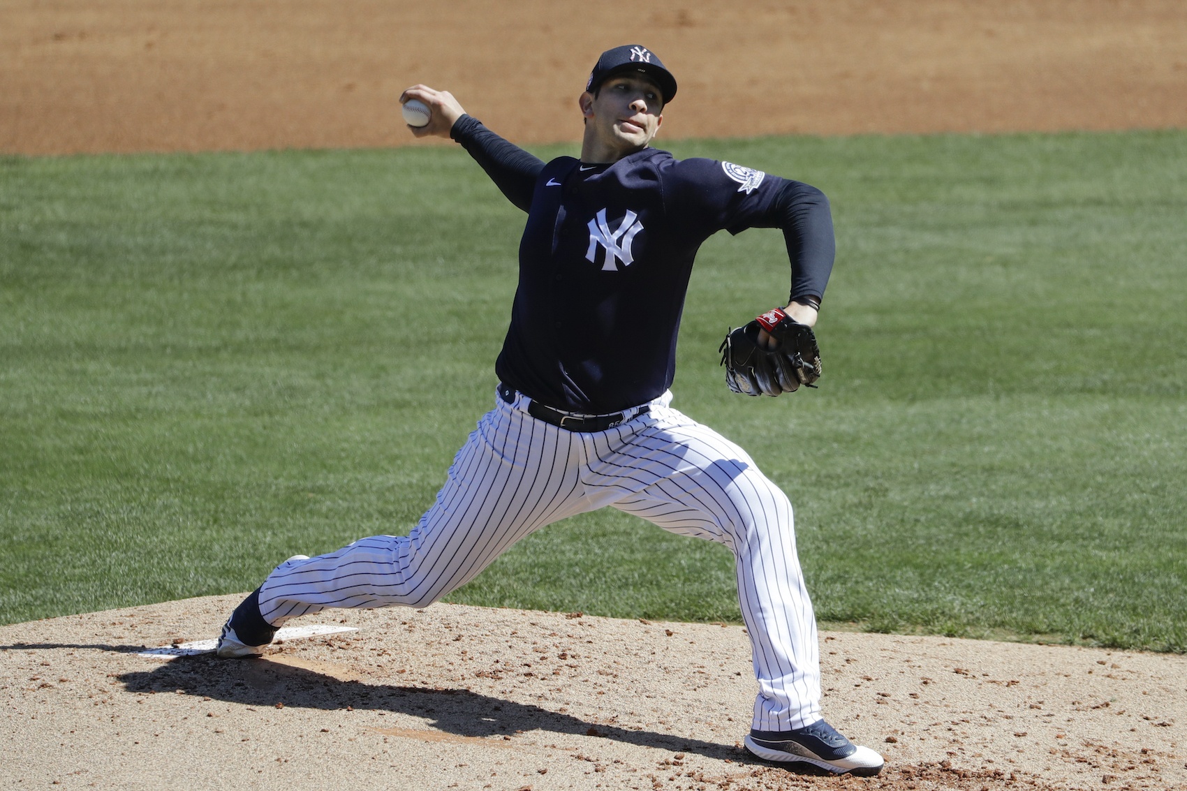 Luis Cessa se reintegra con los Yankees luego de padecer COVID-19