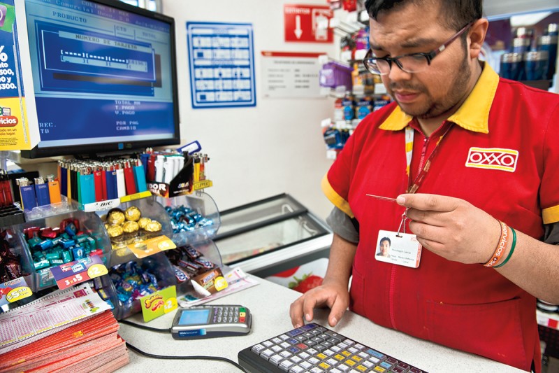 Ya podrás enviar y recibir remesas en las tiendas OXXO de todo el país