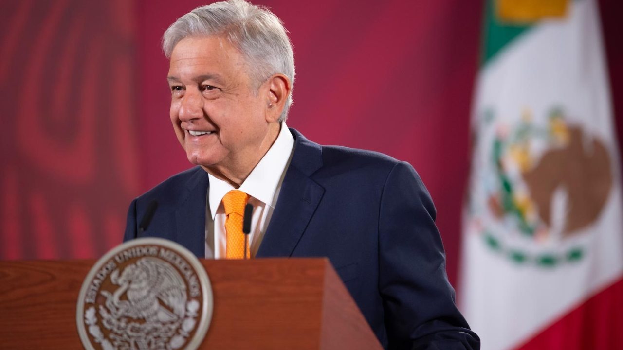 Empresa recibió Puerto de Veracruz por 100 años; AMLO lo cancelará