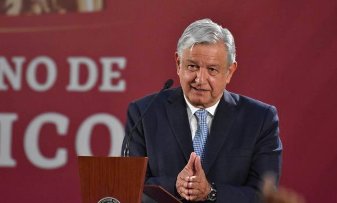 AMLO llama a estudiantes a “portarse bien” para el nuevo ciclo escolar