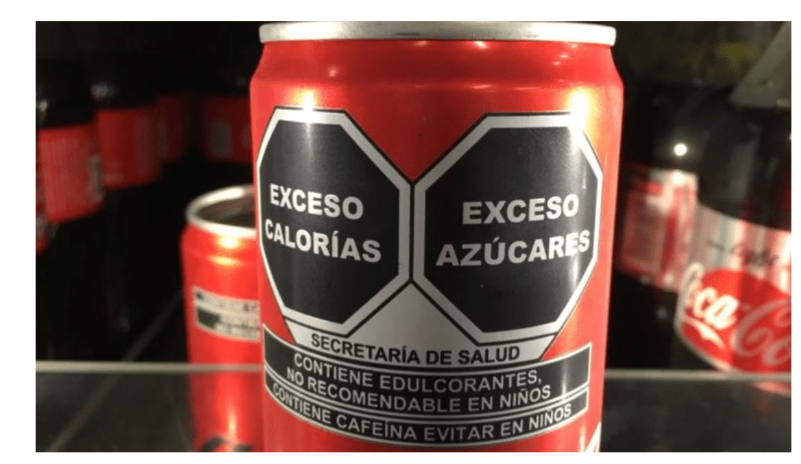 Coca-Cola quiere demostrar su poder y buscan ser los únicos sin nuevo etiquetado de Salud en México