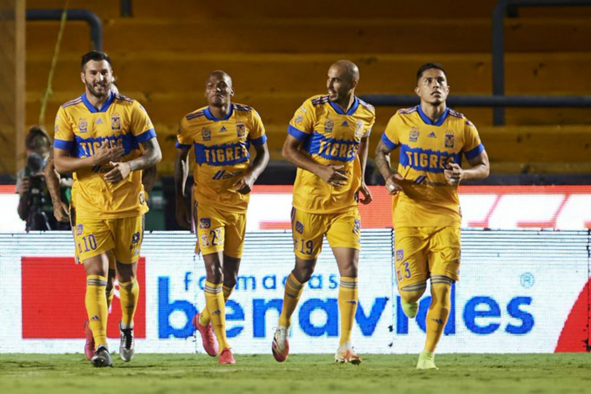 Tigres de la UANL logra el triunfo ante el Puebla en el torneo Guard1anes