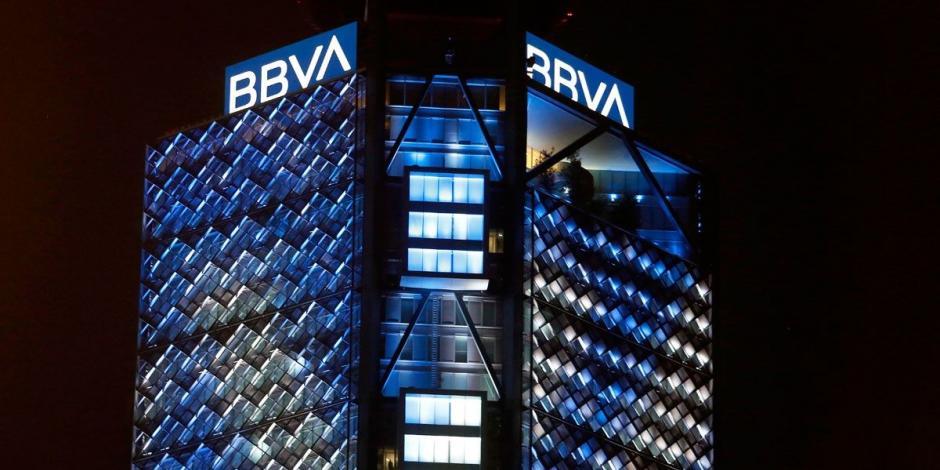 BBVA se alinea y paga mas de 3 mil millones de pesos al SAT