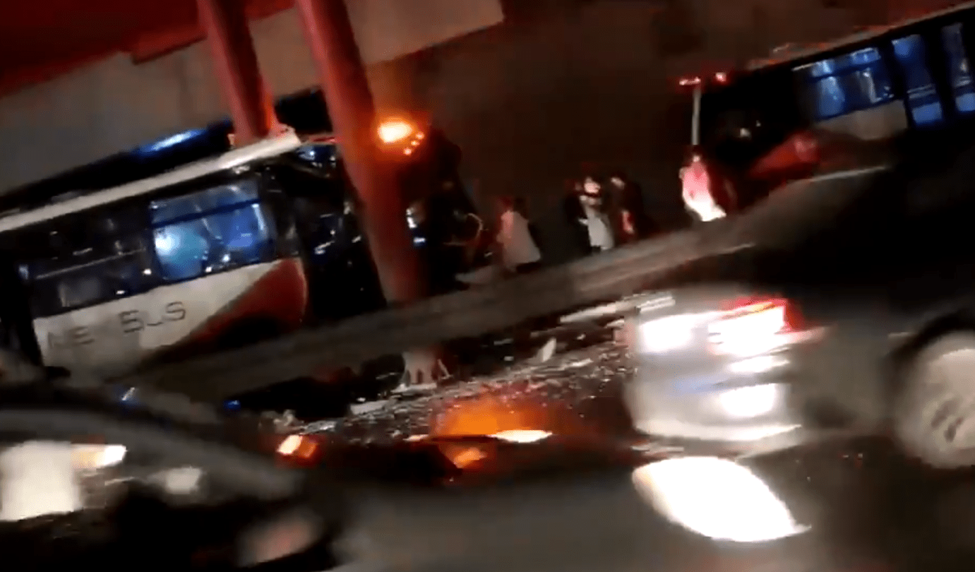 choque del MEXIBUS anoche