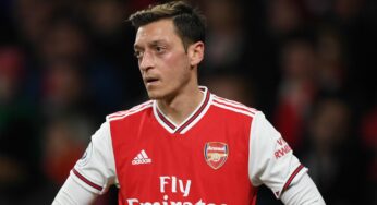 Mesut Özil sigue siendo ignorado por el técnico del Arsenal